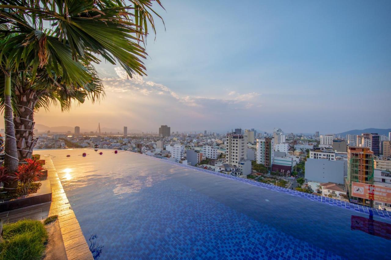 Sea Queen Hotel Da Nang Exterior foto